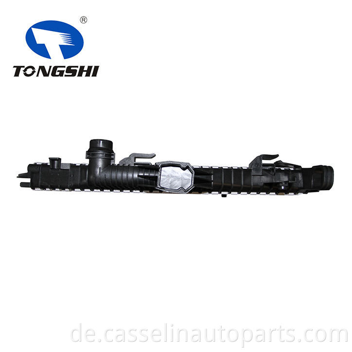 Auto-Ersatzteile Aluminiumauto Kühler für Audi Touareg 10-Porsche Cayenne 10- Audi Q7 OEM 7P0.121.253 a